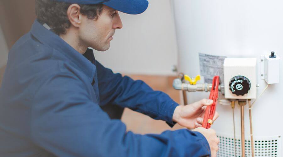 Professional plumbing services services in Roseville